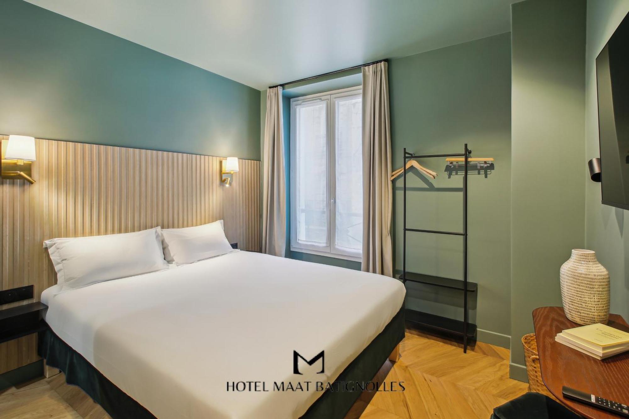 Hotel Maat Batignolles Parigi Esterno foto